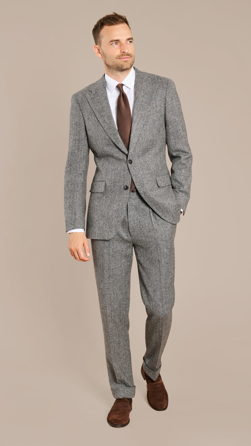 Holland & Sherry Mid Grey Herringbone Tweed Suit